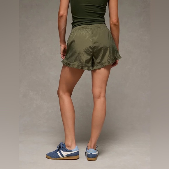 AE Stretch High-Waisted Ruffle Hem Short Women’s Size XXL Athletic Lounge - Picture 3 of 7